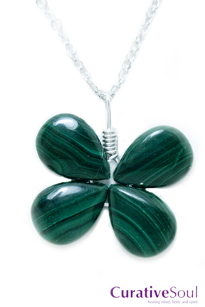 Malachite Four-Leaf Clover Necklace - Click Image to Close